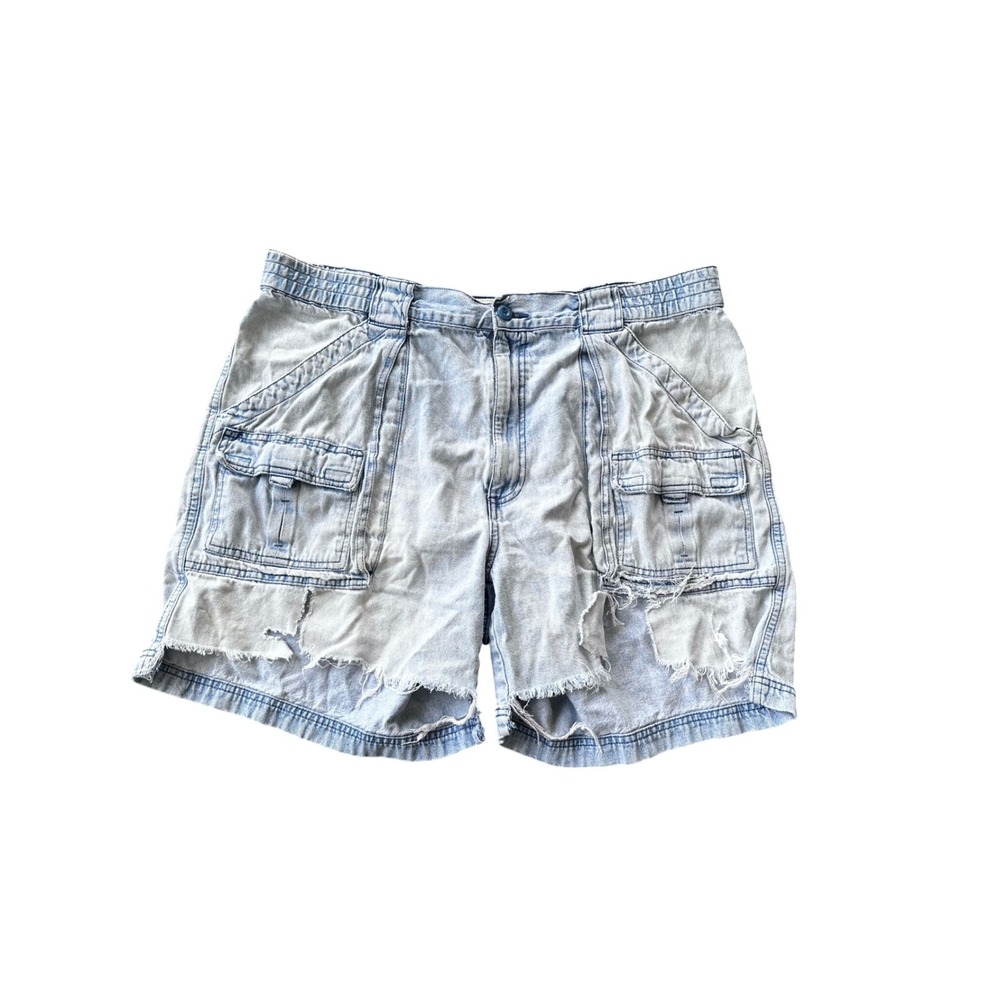 St Johns Bay Mens 42 Cargo Denim Shorts Light Wash Distressed Frayed‎ Cotton Vtg